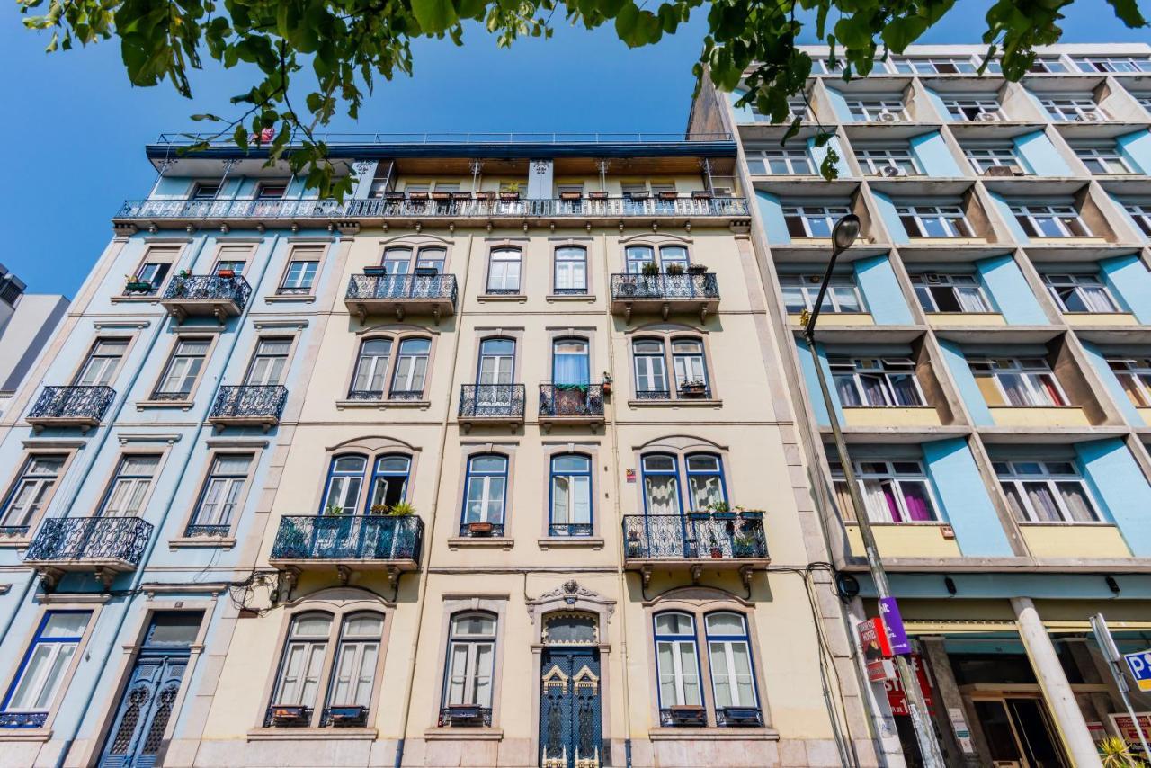 Almirante With 3 Bedrooms Apartment