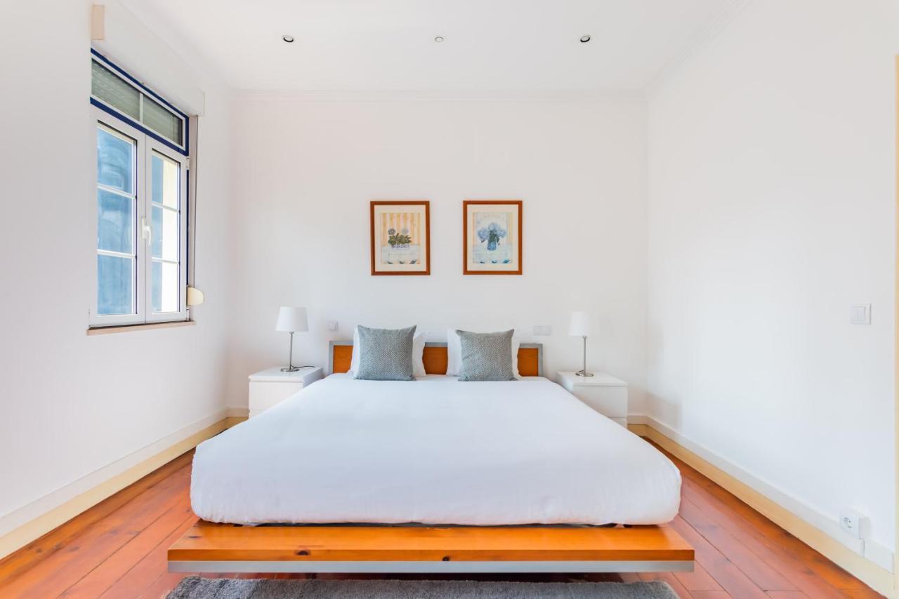Apartment Almirante With 3 Bedrooms Lisbon