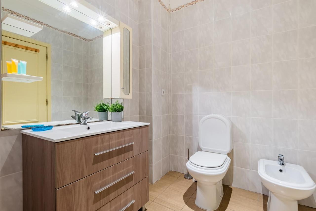Apartment Almirante With 3 Bedrooms