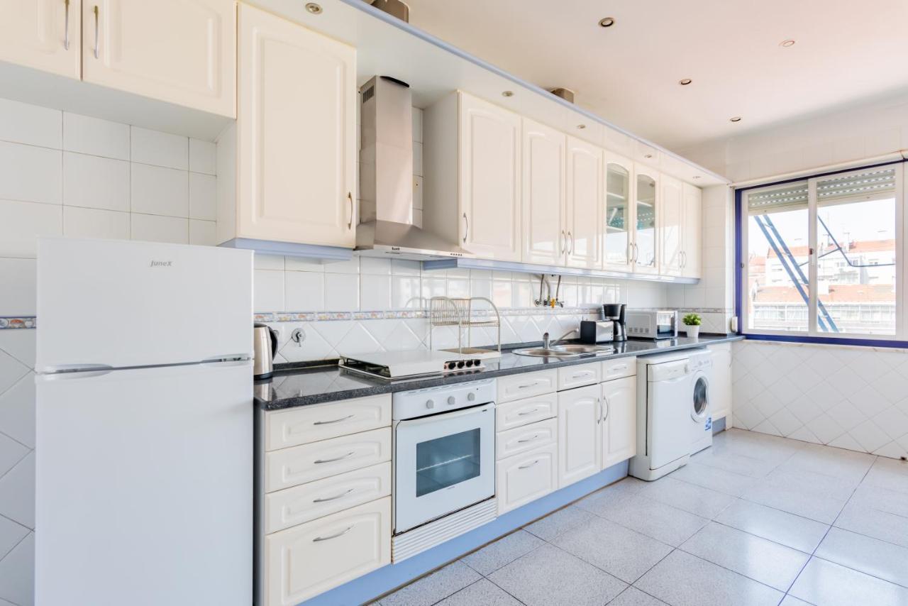 Almirante With 3 Bedrooms *