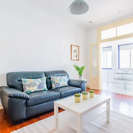 Almirante Home With 3 Bedrooms Lisbon Exterior photo